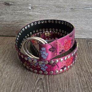 Amiee Lynn Magenta Floral Studded Double-Ring Belt Small